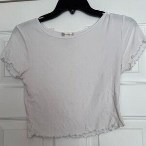 Bozzolo White Ruffle Edge Short Sleeve Top
